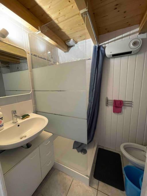 Maisonnette Rdc + Mezzanine Au Bord De L'Etang Leucate Ngoại thất bức ảnh